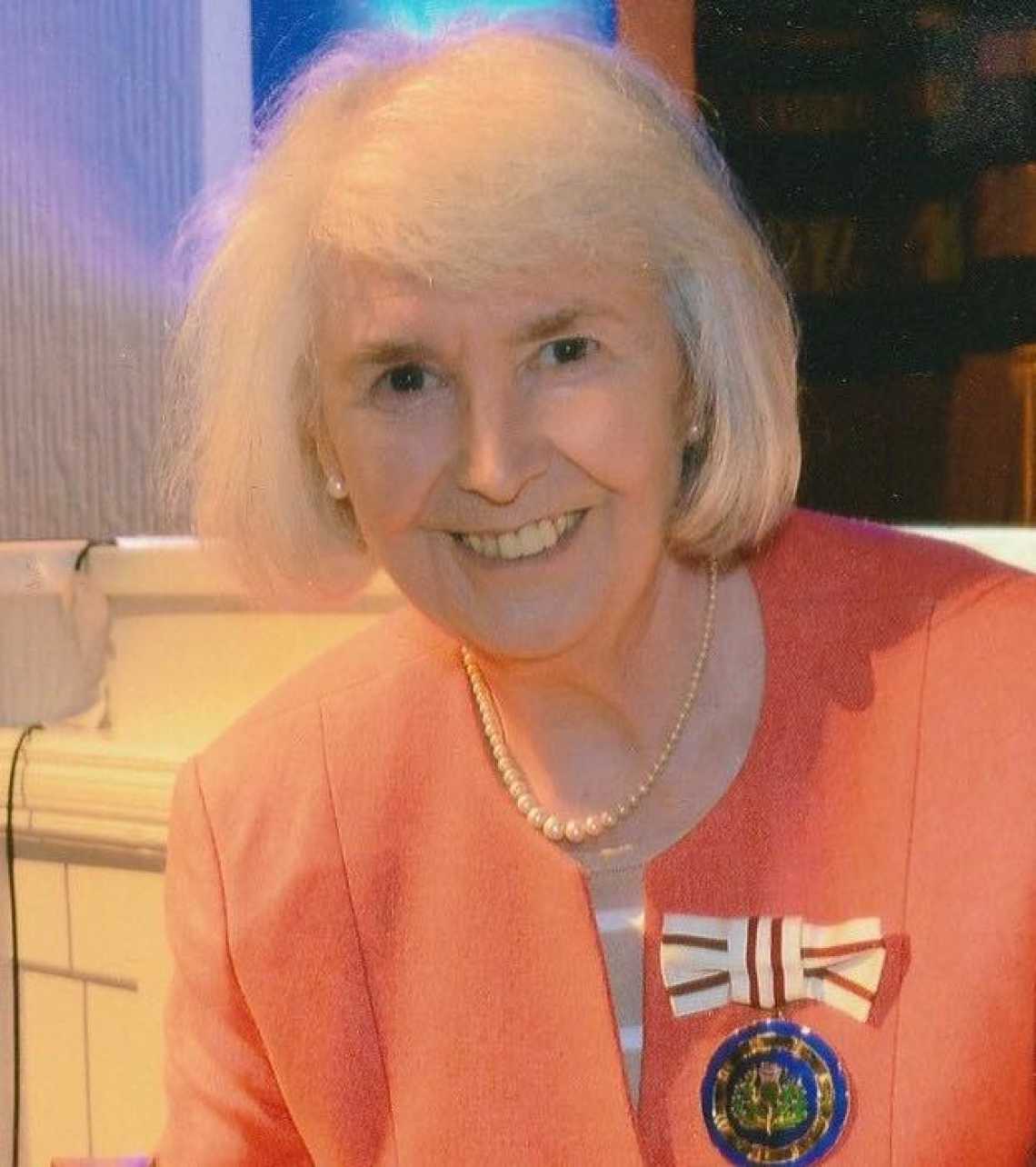 Jean Hunter.jpg
