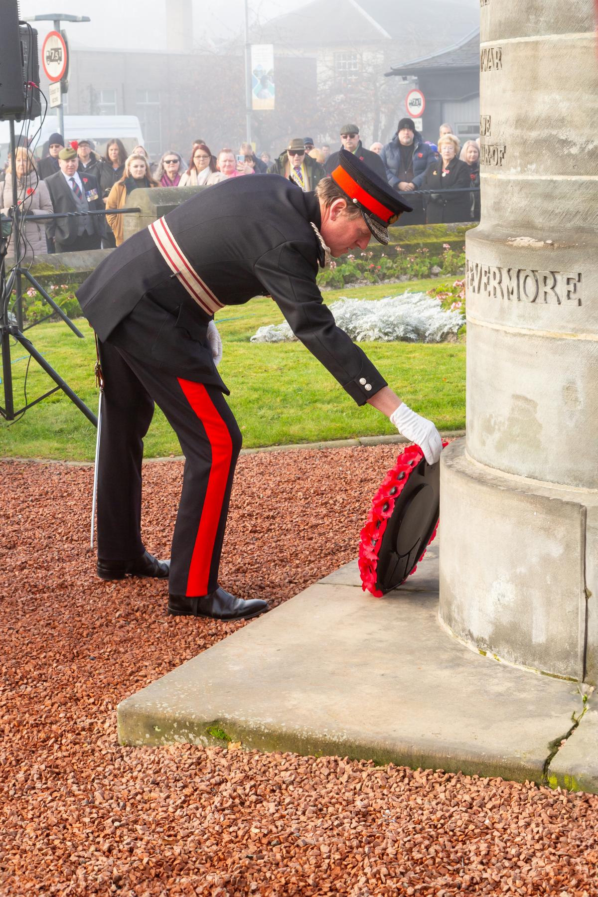 Lord-Lieutenant Johnny Stewart lays the Crown Wreath at Bedford Place, Alloa