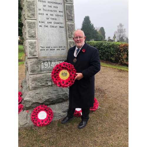 Clerk to the Lieutenancy, Craig Dunbar, lays the Wreath at Tillicoultry War Memorial